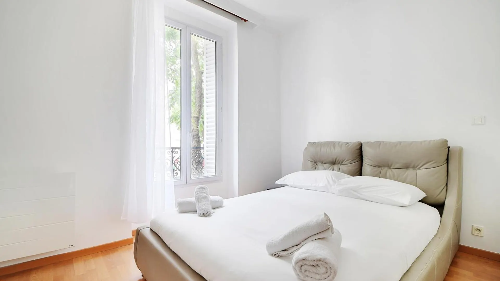Apartament Vivez Au Coeur Du Centre De Paris! Metro A 1Min - Proche Republique Francja