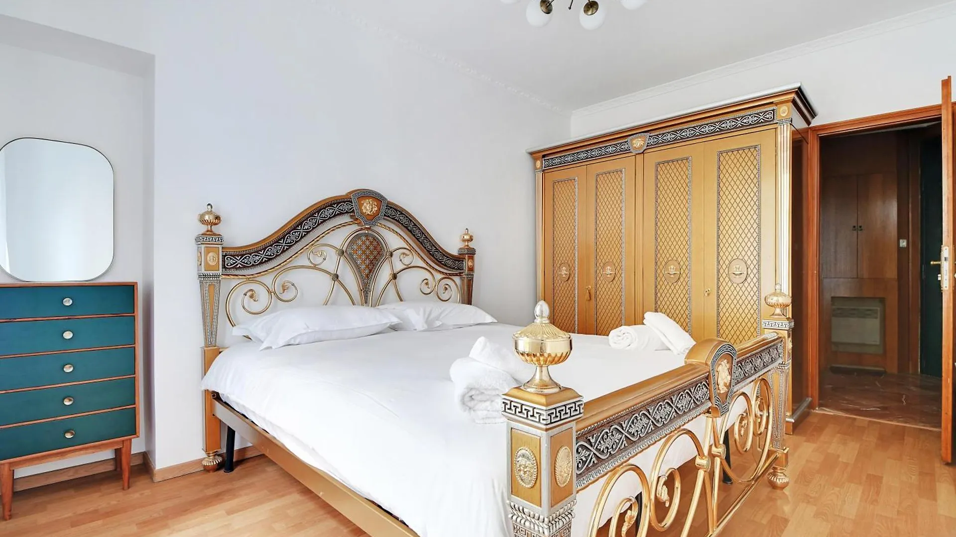 Apartament Vivez Au Coeur Du Centre De Paris! Metro A 1Min - Proche Republique 0*, Paryż Francja
